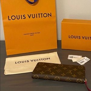 Like new Louis Vuitton Clemence Wallet